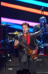 Beeldvergroting: Paul McCartney: '...is Yesterday wel van mij?...'